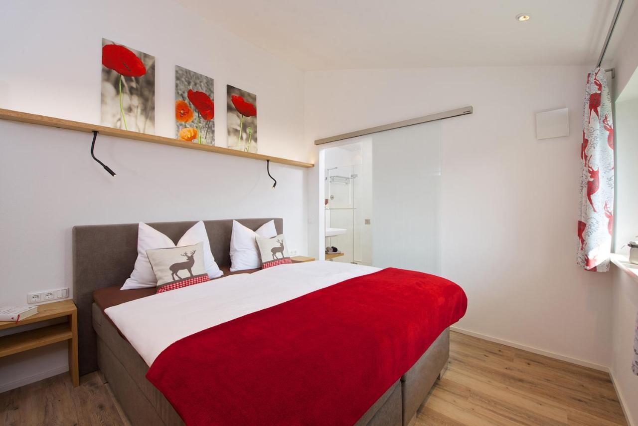 5 Sterne Ferienwohnung Hochgratblick Mit Schwimmbad Und Sauna Oberstaufen Eksteriør bilde