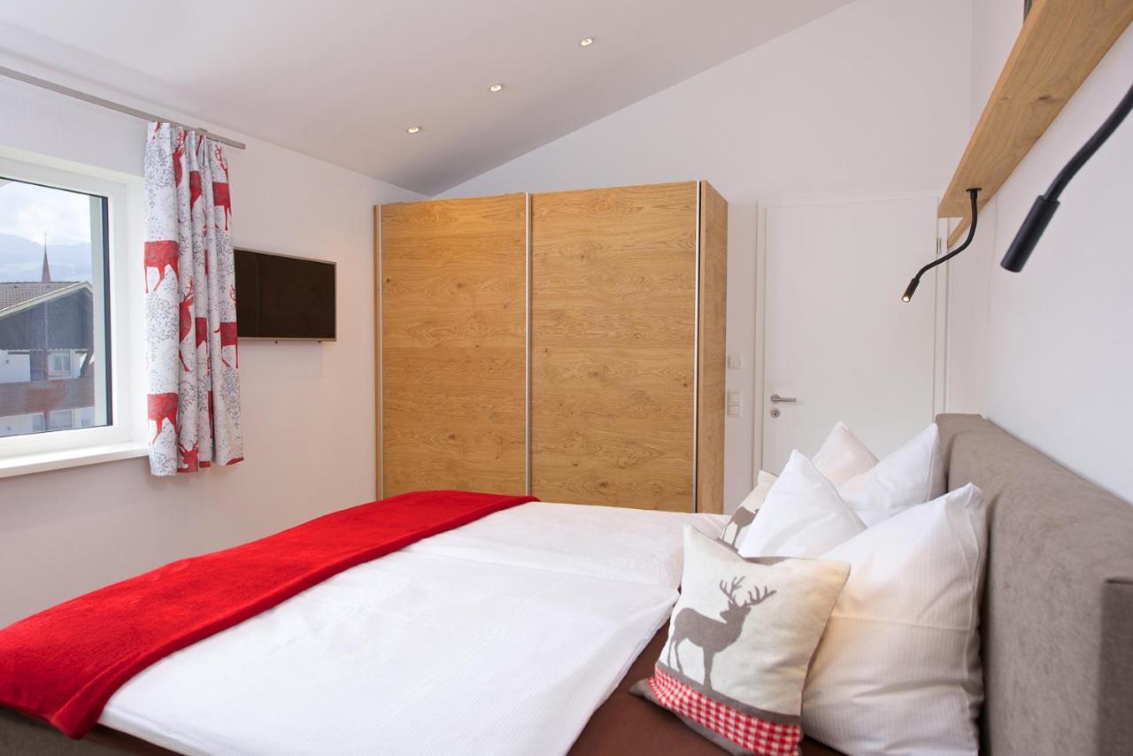 5 Sterne Ferienwohnung Hochgratblick Mit Schwimmbad Und Sauna Oberstaufen Eksteriør bilde